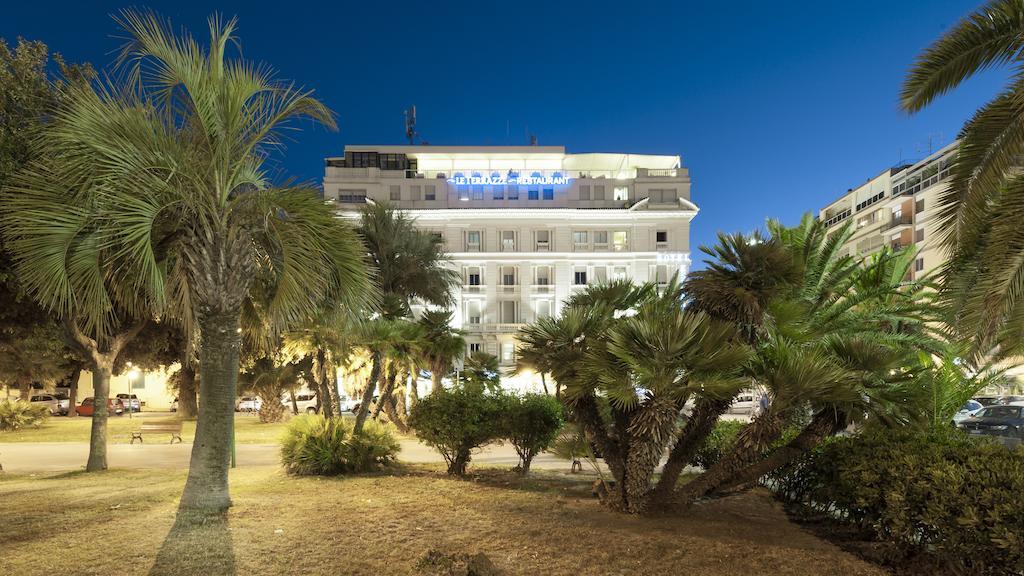 Hotel Esplanade Пескара Екстериор снимка